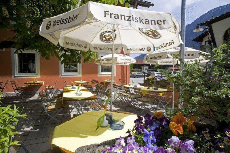 Landgasthof Kirchmayer Farchant Exterior photo